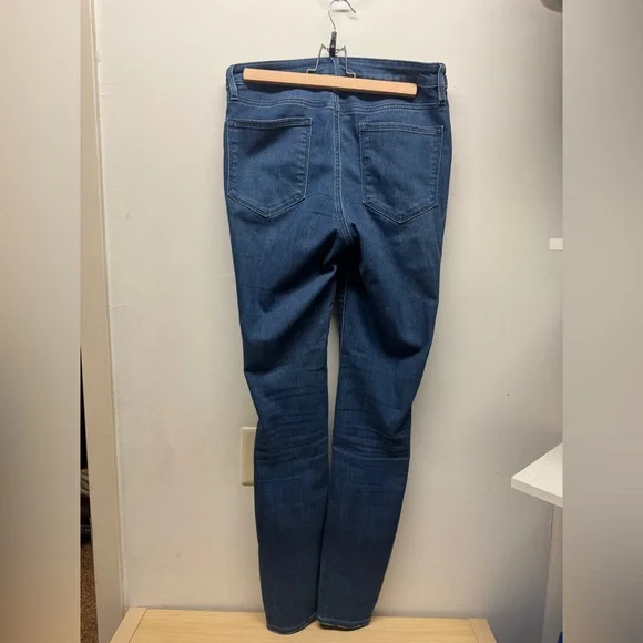 Athleta Women's Sculptek Skinny Jeans 8 Tall - Picture 2 of 4